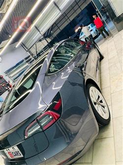 تسلا موديل 3